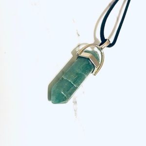 Jade Gemstone Healing Choker 🍃